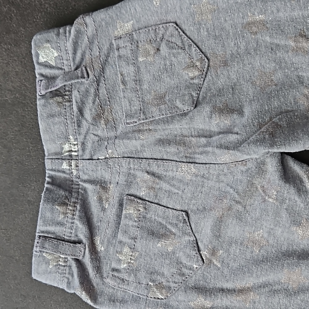 Girl's Gray 2pc Shirt and Pants Set Silver Stars 2T - Picture 10 of 10